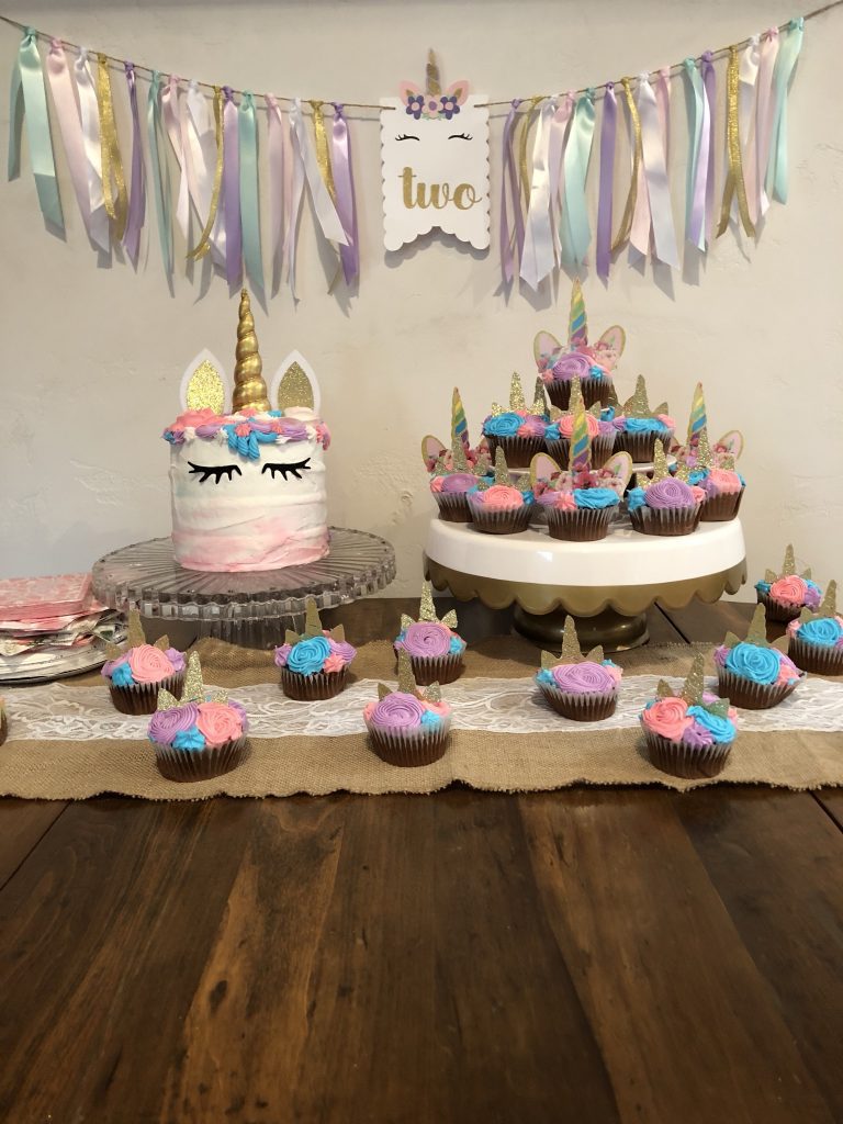 Two-nicorn Unicorn Birthday party cake