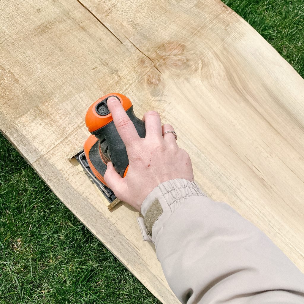 Sanding Raw edge wood 60grit