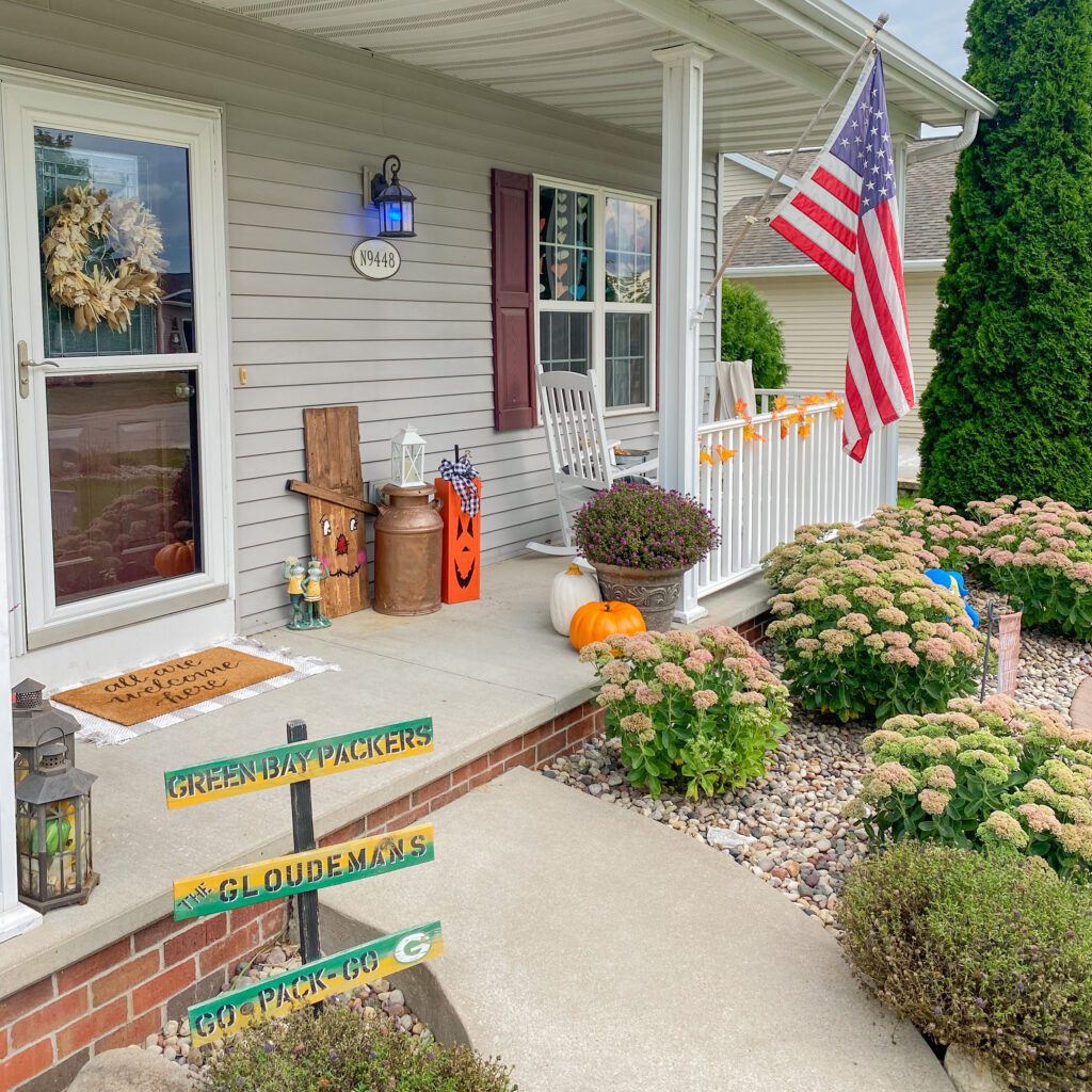 outdoor fall decor