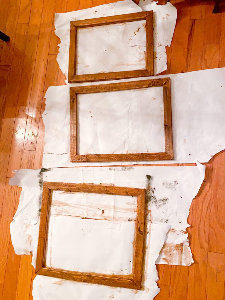 layering signs DIY